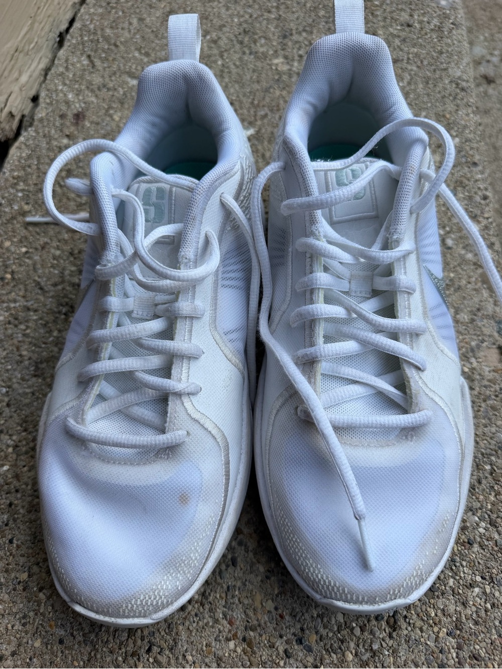 Nike Sabrina 2 “White Noise” Basketball Shoes – Size 6.5Y – White/Silver - Picture 2 of 7